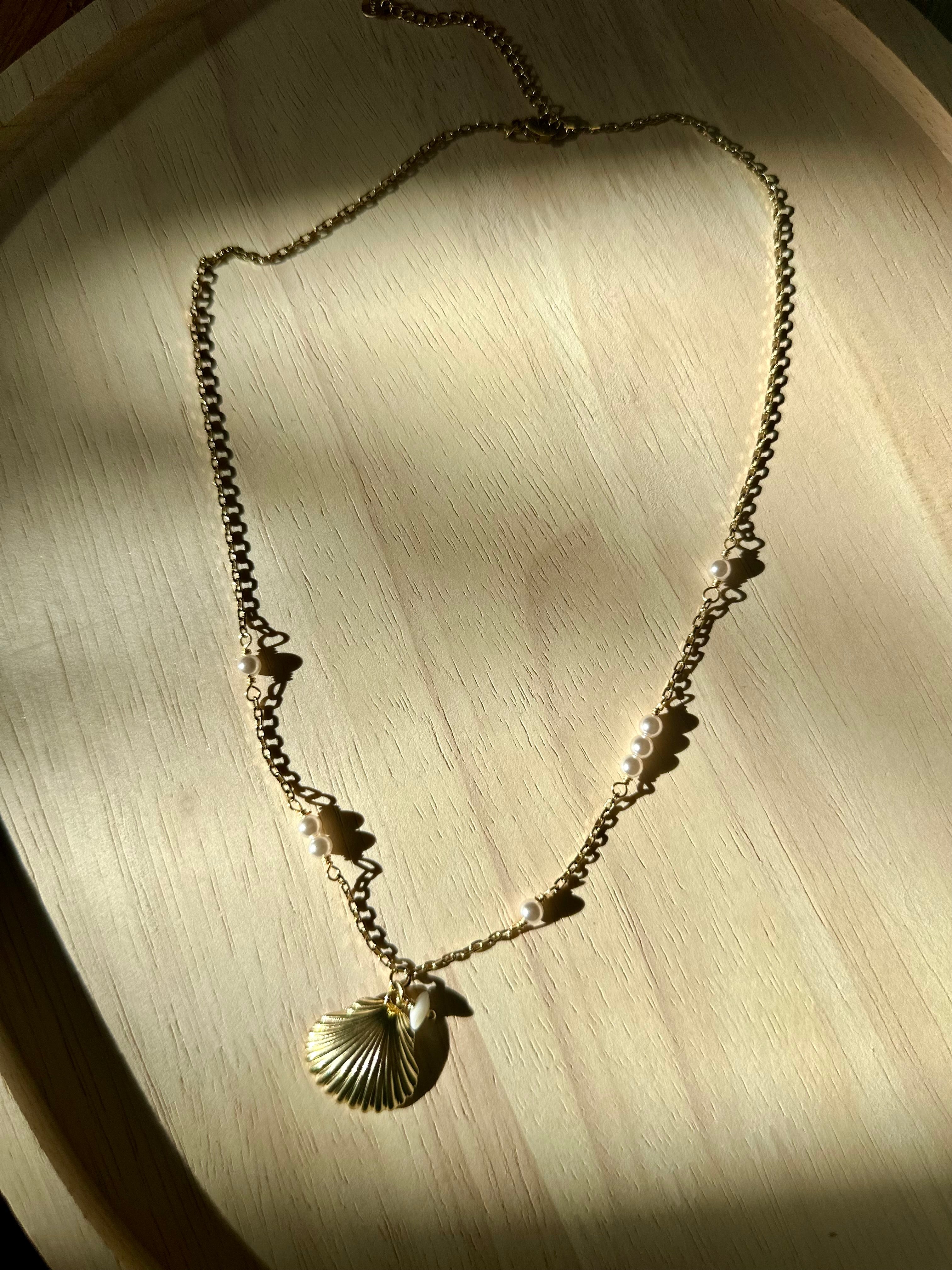 Collier « Victoire »